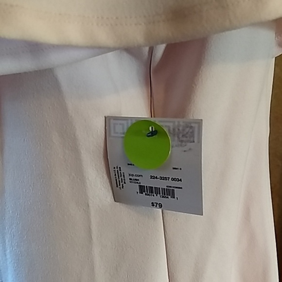 NWT light pink W sleeves V-neck dress - Picture 7 of 10